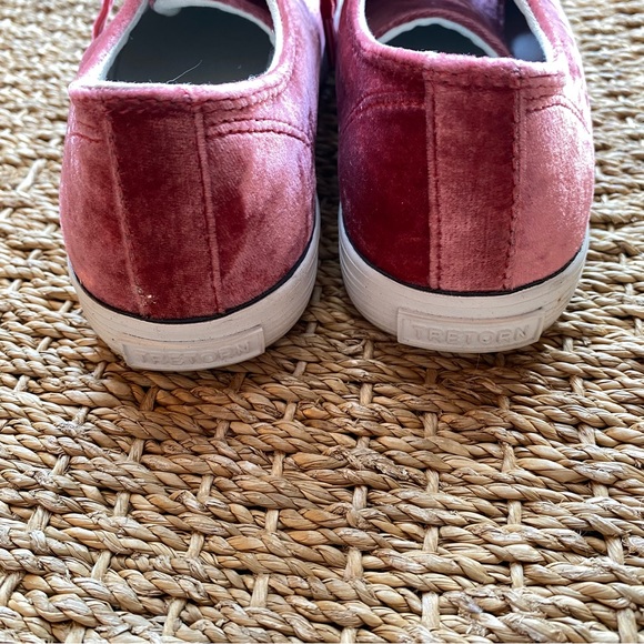 Tretorn Marley begonia sneakers size 6 velvet - Picture 5 of 7